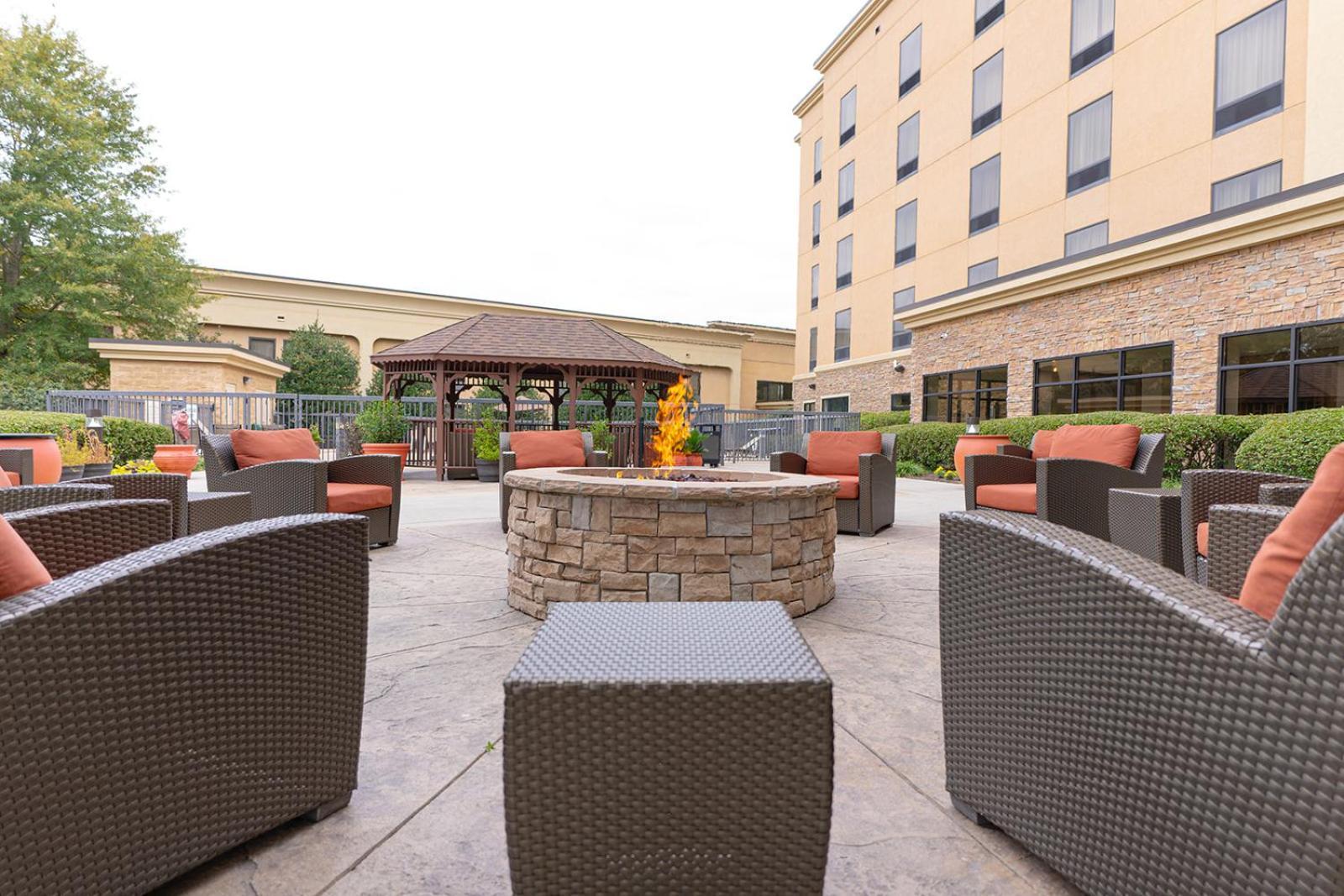Hampton Inn Knoxville-West At Cedar Bluff Kültér fotó